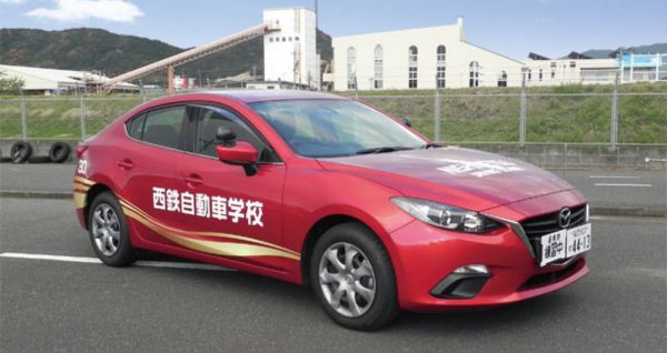 西鉄自動車学校のスクール画像